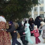 Новогодняя елка открылась в Каменке